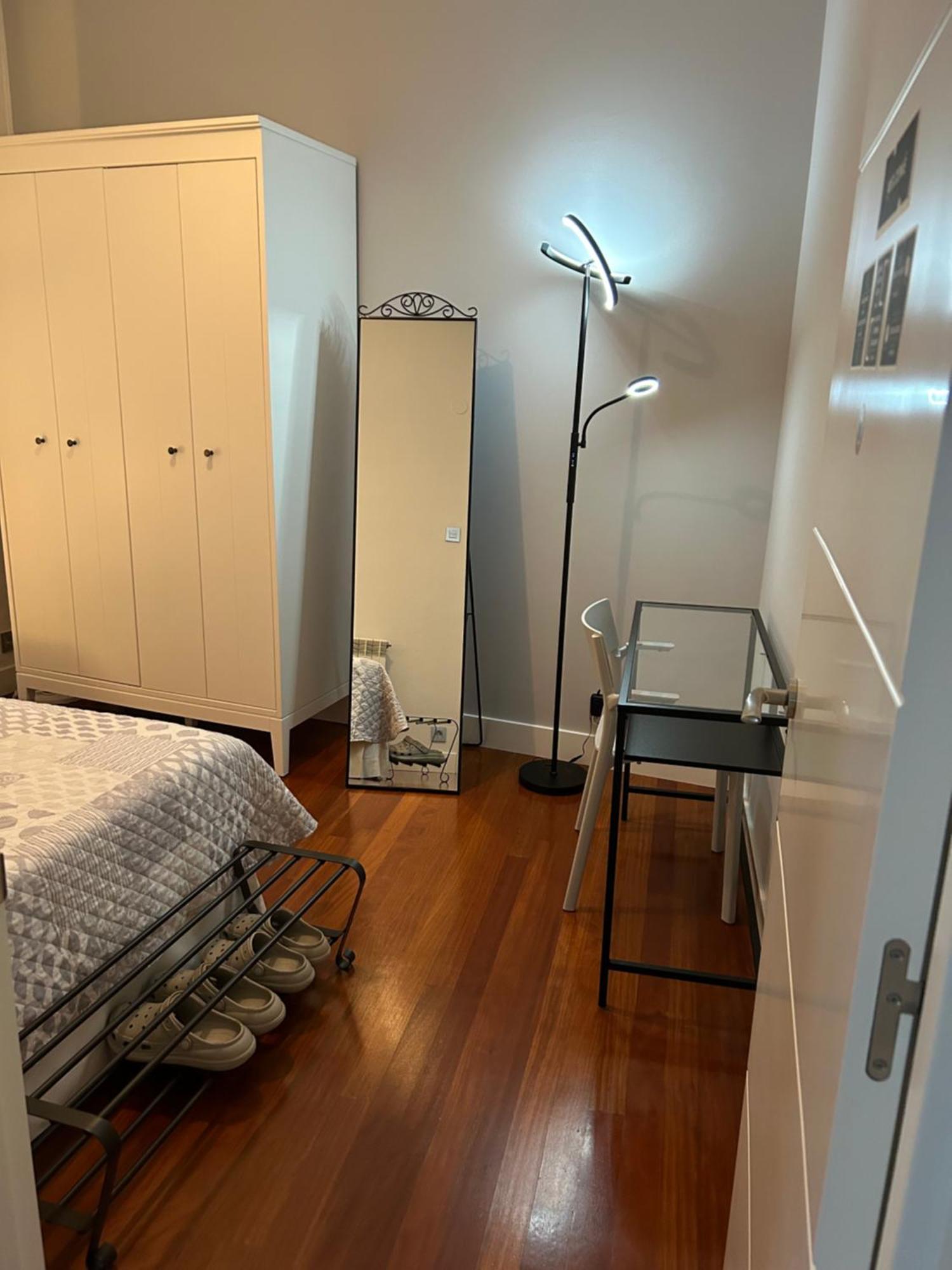 Lianegm Quarto em Acomodações Particulares *
